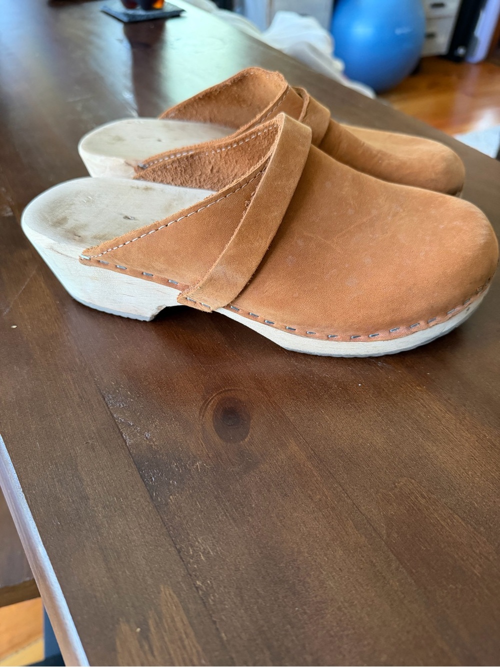 Lotta From Stockholm Tan Leather Clogs
